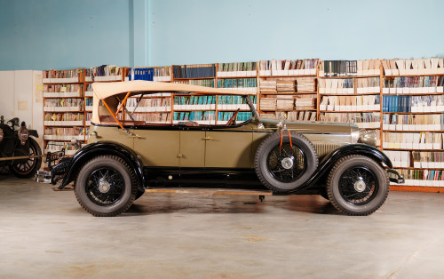 SABBATICAL ルピネL 1925 Lincoln Model L Beetleback Roadster | Gooding Christie's